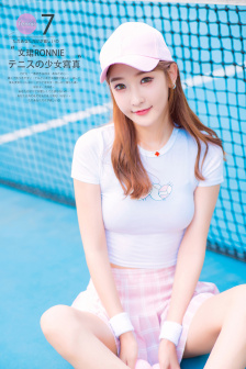 男生女生打扑克